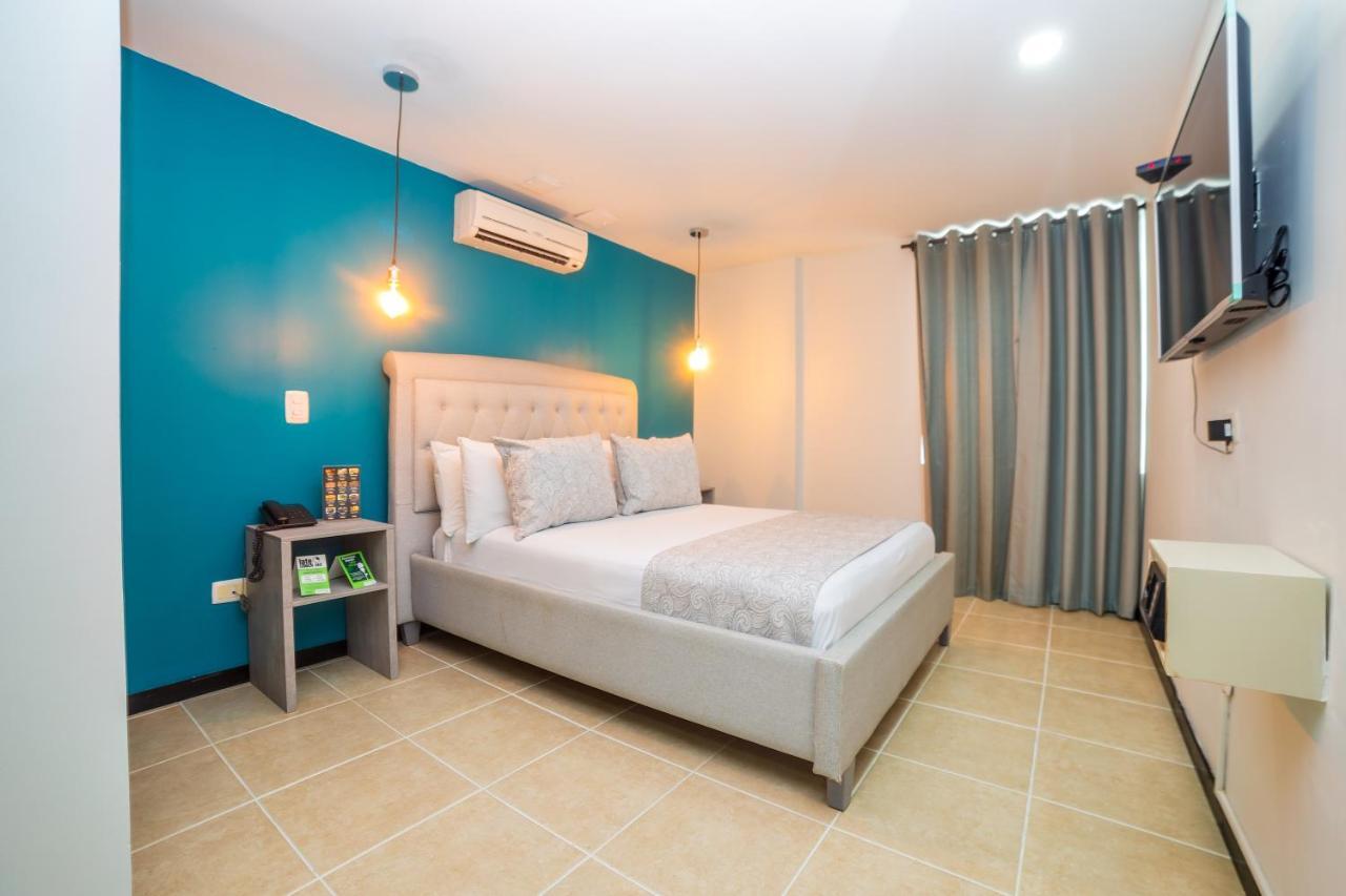 Hotel Greenview By St Medellín